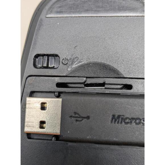 Microsoft Wireless Mouse 2000 Model 1416 Black with USB RECEIVER - Picture 6 of 6